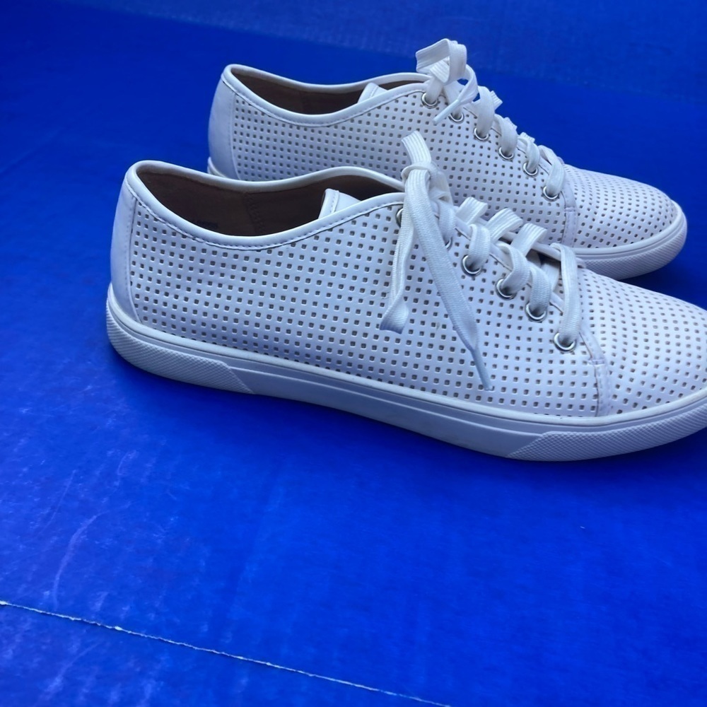 Susina white textured casual shoes, size 8 - Picture 4 of 8